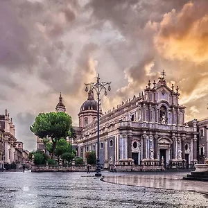 Monument , Catania Italia