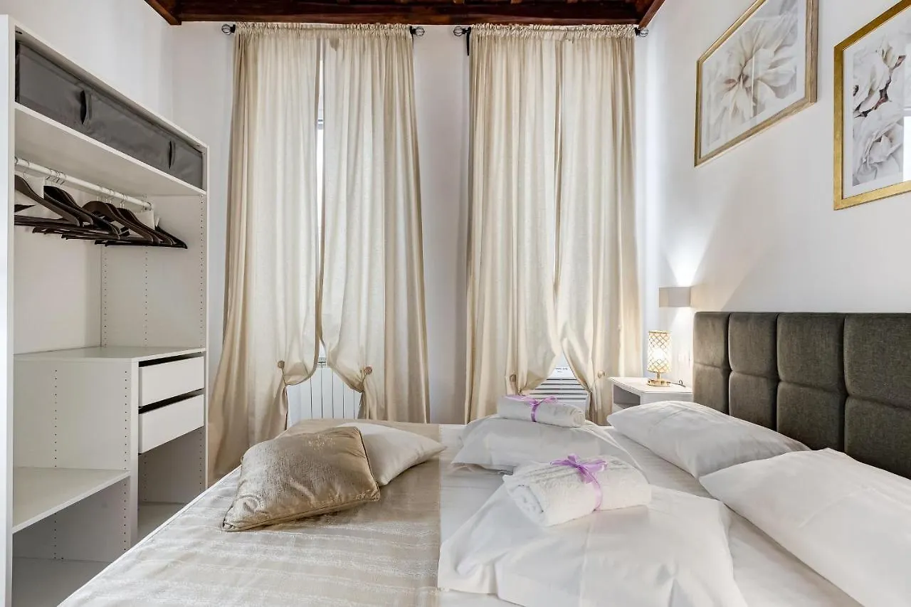 Campo Dei Fiori Royal Orchid Apartment Roma Italia
